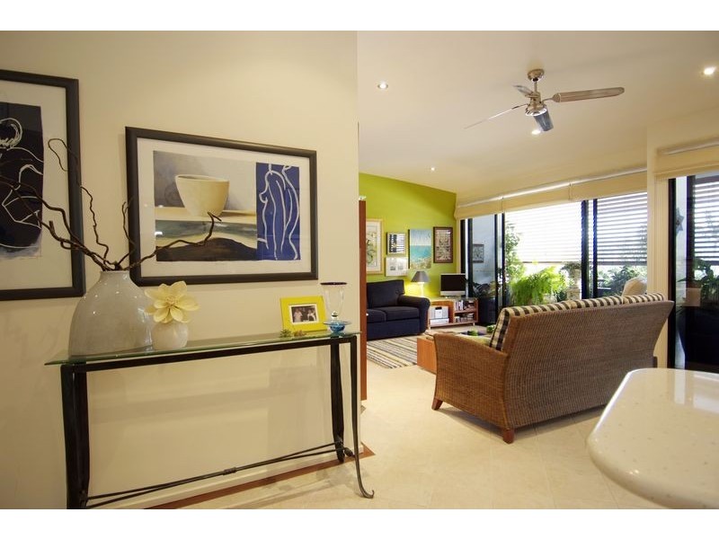 APT. 2 / 26 – 30 Macrossan Street, Port Douglas QLD 4877