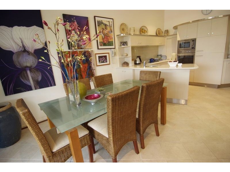 APT. 2 / 26 – 30 Macrossan Street, Port Douglas QLD 4877