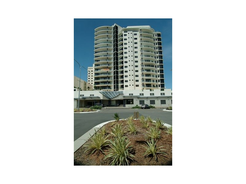 APT. 601/2-4  Lake Street, Piermonde, Cairns QLD 4870