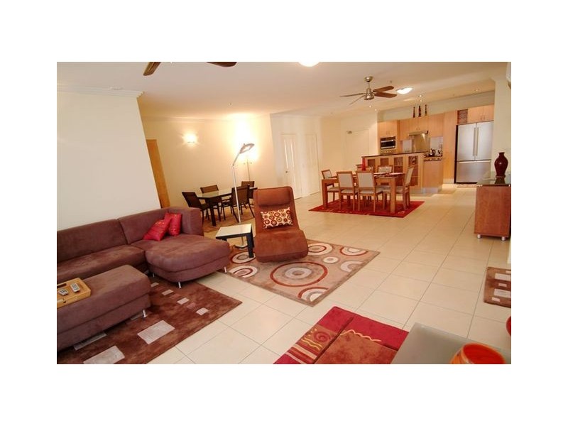 APT. 601/2-4  Lake Street, Piermonde, Cairns QLD 4870