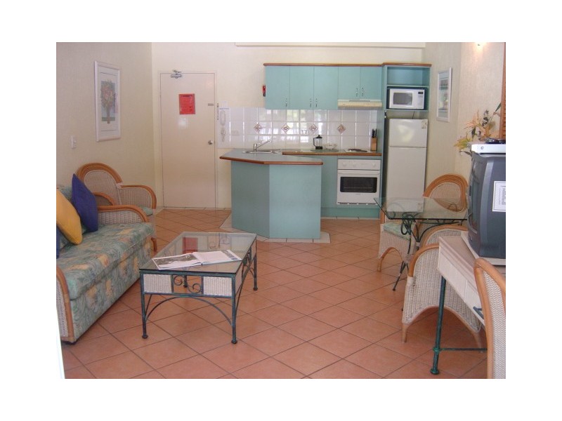 APTS. 106/201 /   9 – 11 Blake Street, Port Douglas QLD 4877