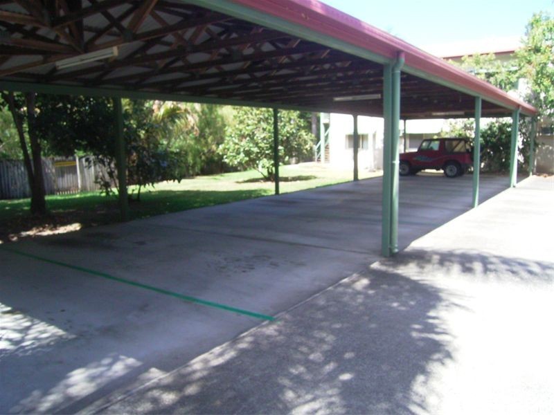 APT. 28 / 4-5  Hollett Close, Cairns North QLD 4870