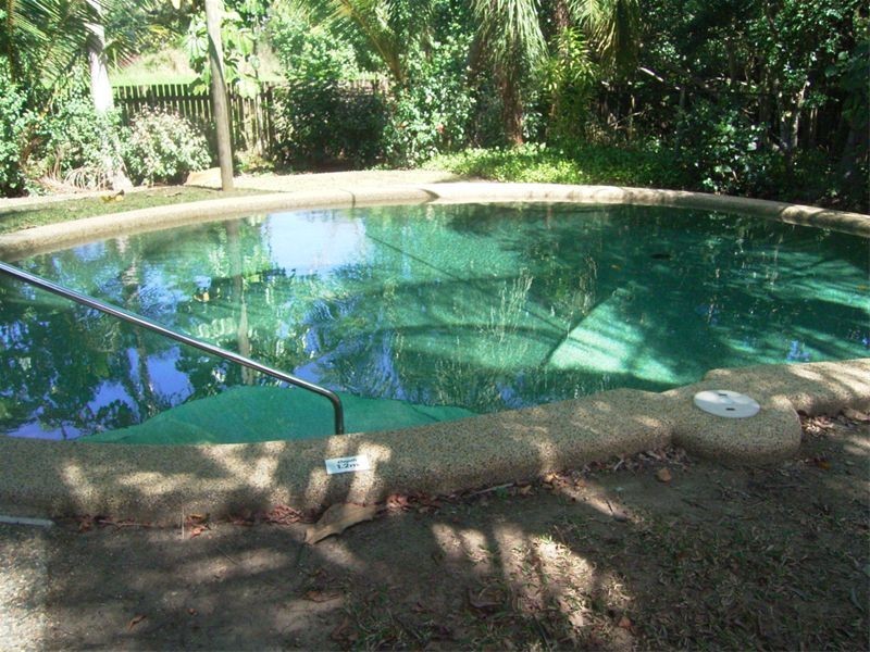 APT. 28 / 4-5  Hollett Close, Cairns North QLD 4870