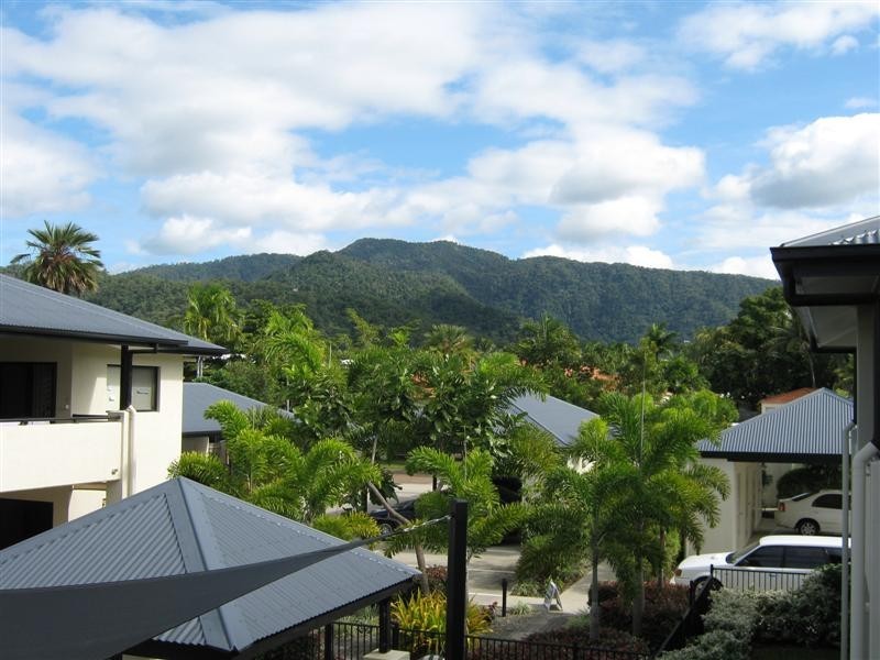 12 Oyster Court, Trinity Beach QLD 4879