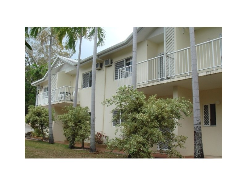 APT 2/   97 MOORE STREET, Trinity Beach QLD 4879