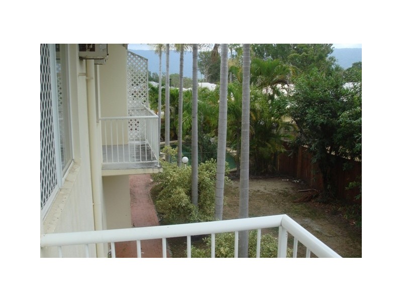 APT 2/   97 MOORE STREET, Trinity Beach QLD 4879