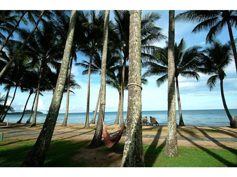 35/1  VEIVERS ROAD, Palm Cove QLD 4879