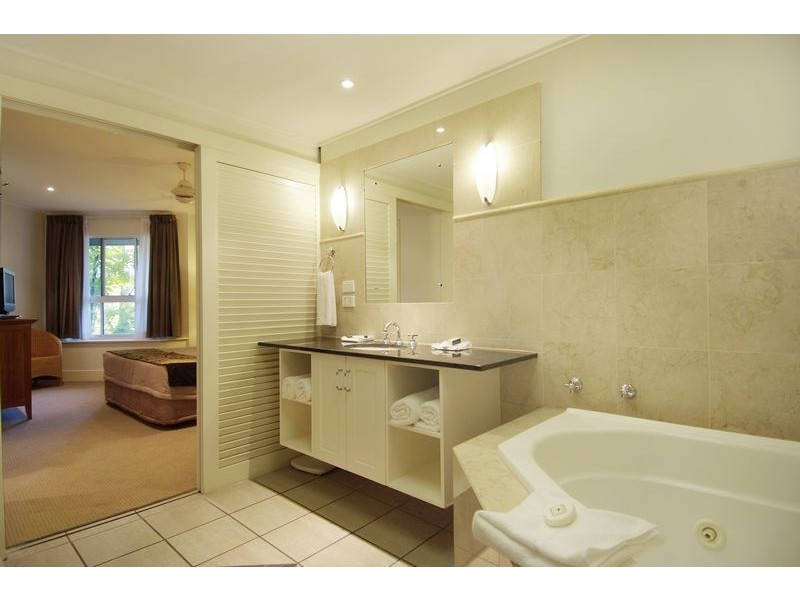 APT. 4 /  1 – 5 Sand Street, Port Douglas QLD 4877