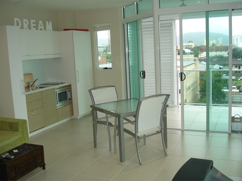 41/201  Lake Street,, Cairns QLD 4870