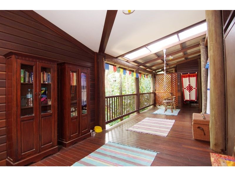 6 Charlekata Close, Freshwater QLD 4870