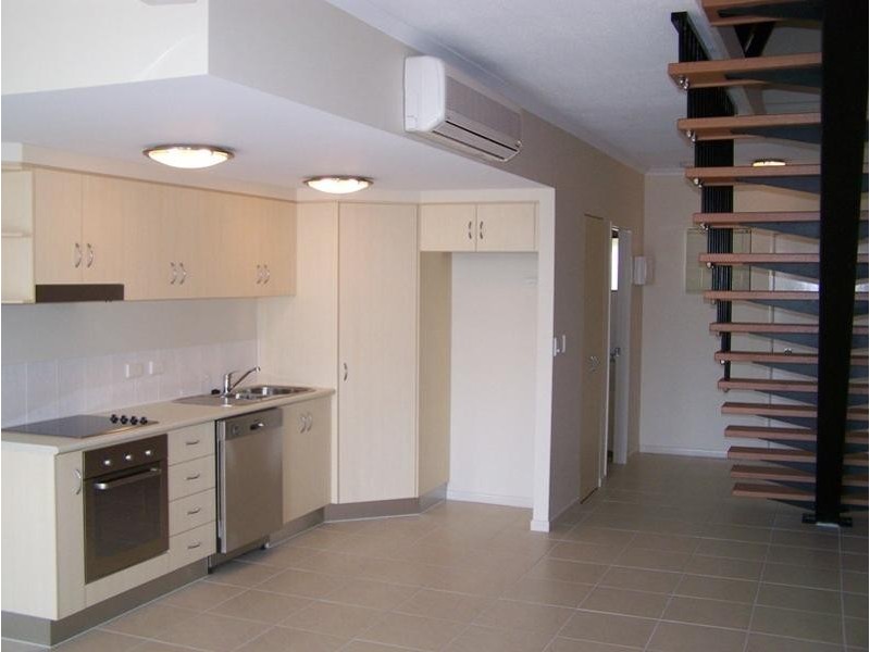 APT. 20 Cnr. Gatton & Martyn Street, Parramatta Park QLD 4870