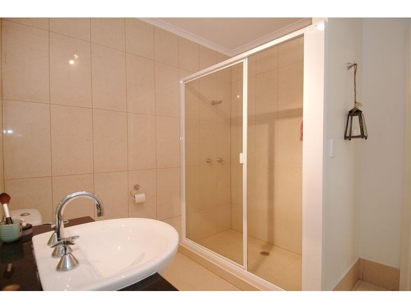 2/15 Amphora Street, Palm Cove QLD 4879