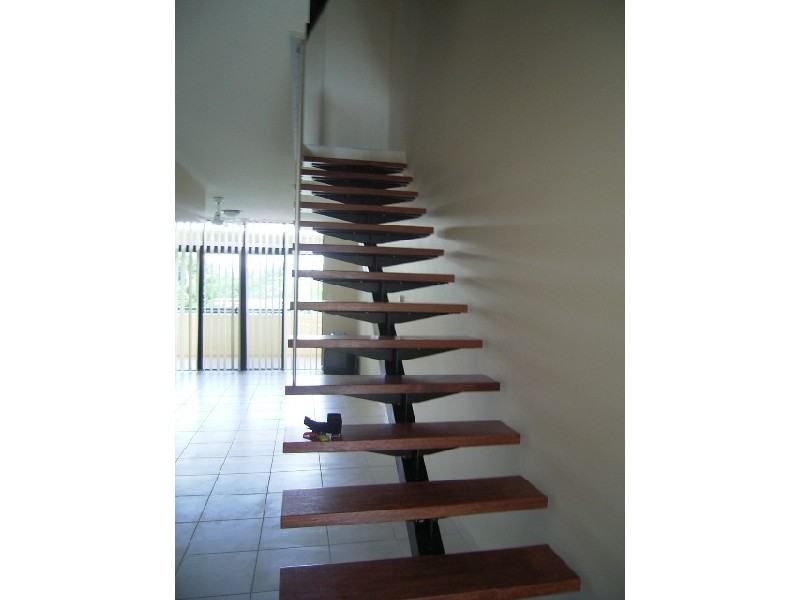 Level 2 12 / 243  McLeod  Street, Cairns QLD 4870
