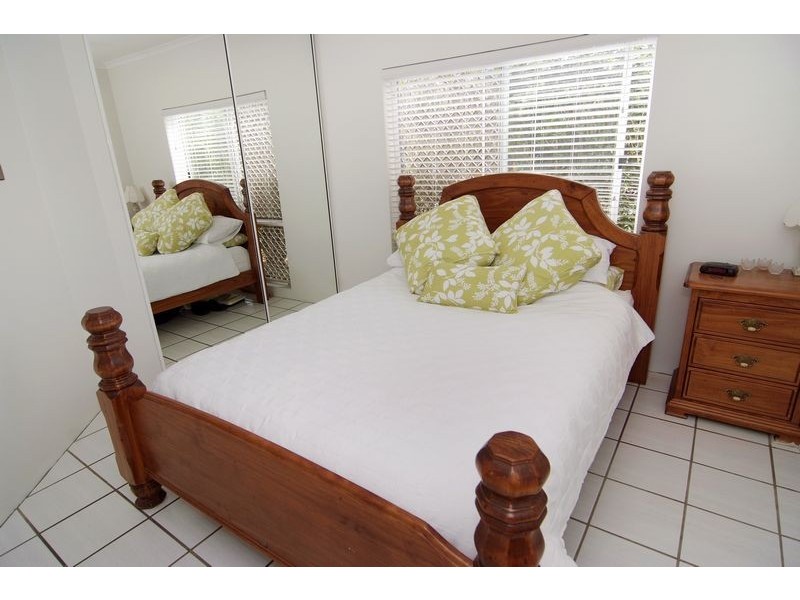 12 Vianen Close, Bentley Park QLD 4869