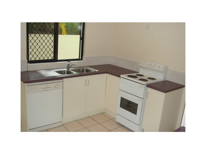 5/106  MOORE ST, Trinity Beach QLD 4879