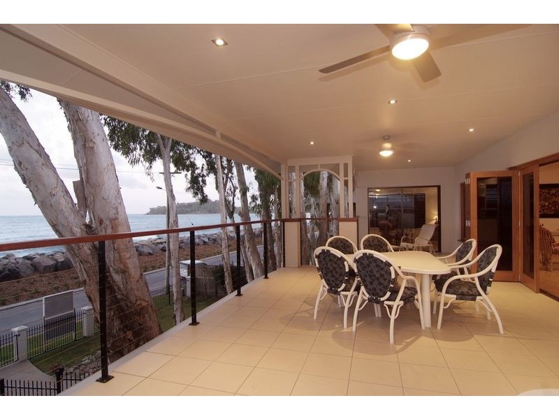 11  ARLINGTON ESPLANADE, Clifton Beach QLD 4879
