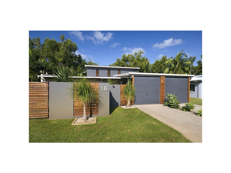 18  Evans Road, Bramston Beach QLD 4871