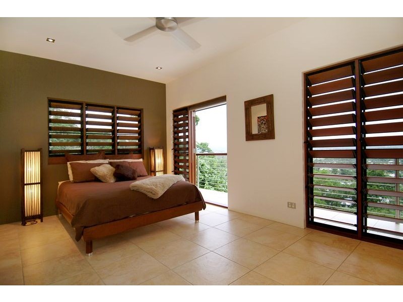 15  Raintree Place, Edge Hill QLD 4870