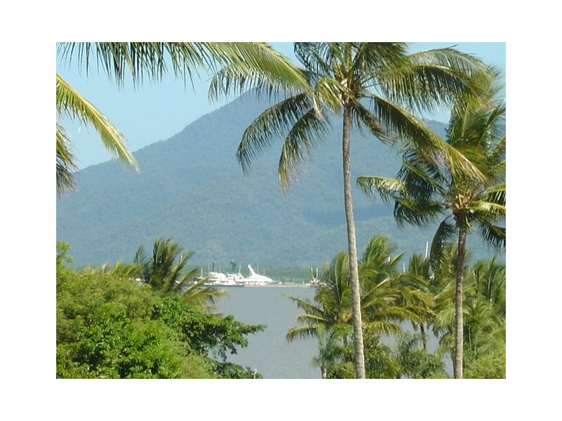 Level 3 APT. 14 / 281-283 The Esplanade, Cairns QLD 4870