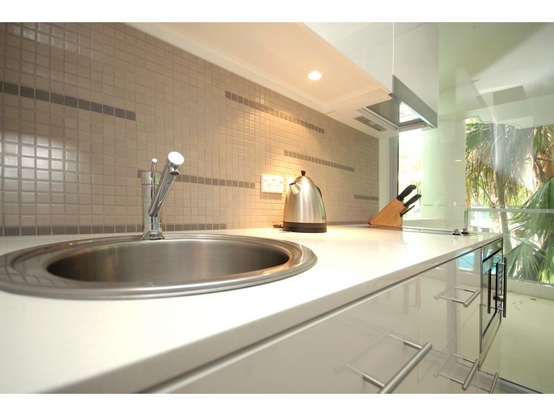 4207 WILLIAMS ESPLANADE, Palm Cove QLD 4879