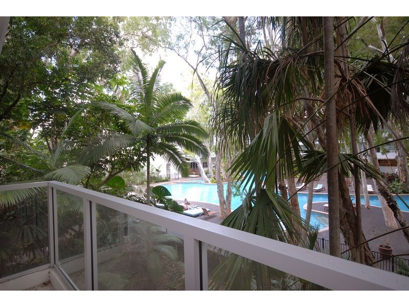 4207 WILLIAMS ESPLANADE, Palm Cove QLD 4879