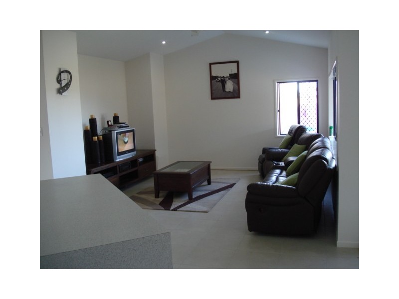 25 Seton Street, Trinity Park QLD 4879