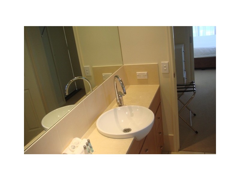 Level 15 1501/25  WHARF STREET, Cairns QLD 4870