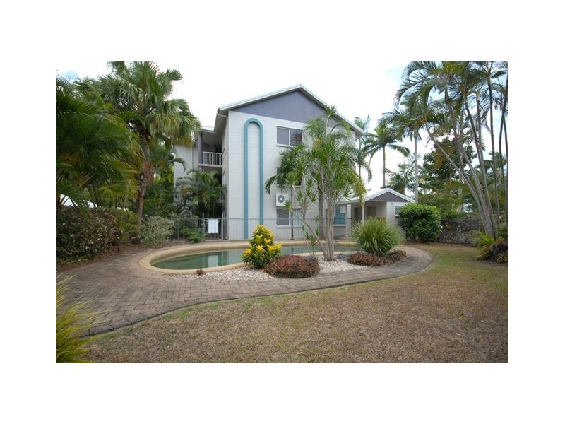 6 / 40 Old Smithfield Road, Freshwater QLD 4870