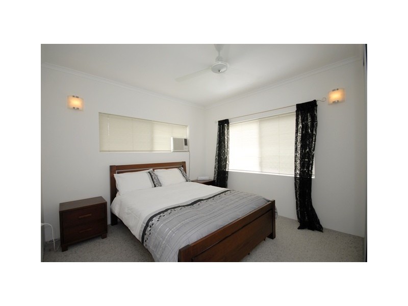 6 / 40 Old Smithfield Road, Freshwater QLD 4870