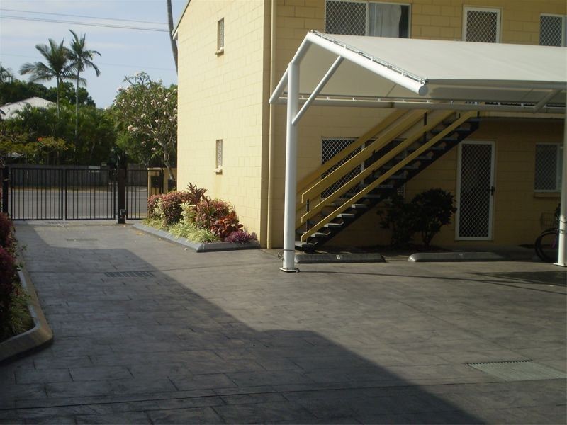 APT. 1 / 45 Minnie Street, Parramatta Park QLD 4870