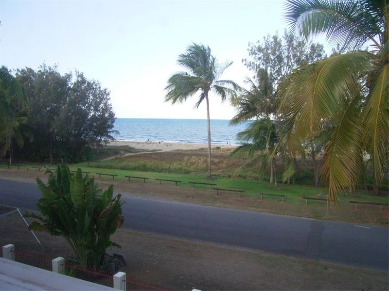 APT. 12/35 Sims Esplanade, Yorkeys Knob QLD 4878