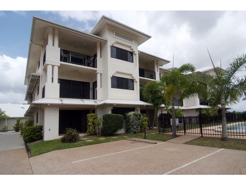 22 / 293  Esplanade Cnr, Cairns QLD 4870