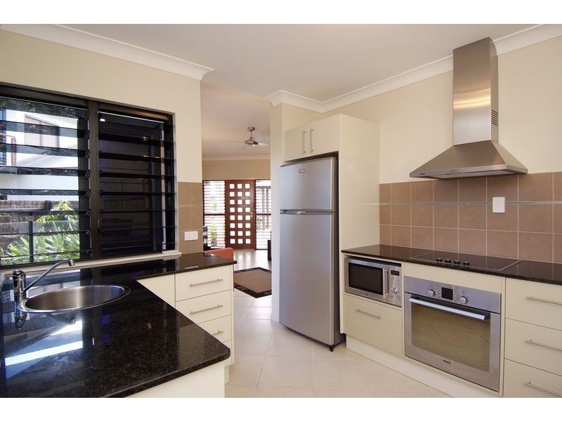 1 Morning Close, Port Douglas QLD 4877