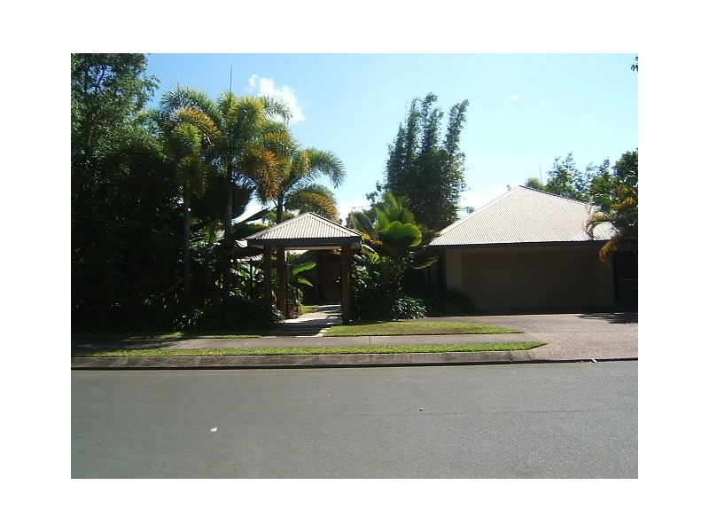 63  Mitre St, Port Douglas QLD 4877