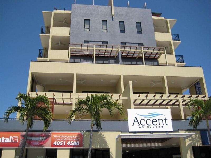APT. 3, 93 – 95 McLeod St, Cairns QLD 4870