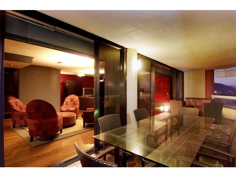 Apt. 14N  209 Abbott St, Cairns City QLD 4870