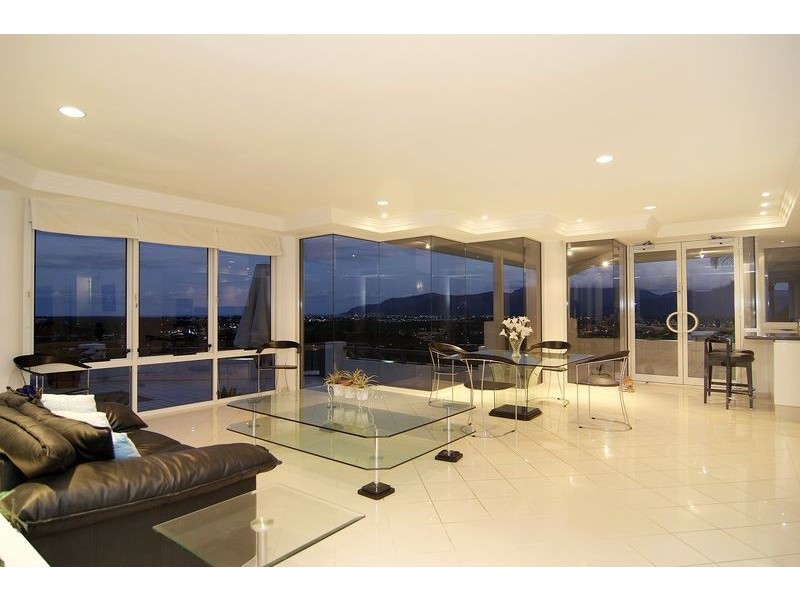 5  Grandview Cresent, Earlville QLD 4870