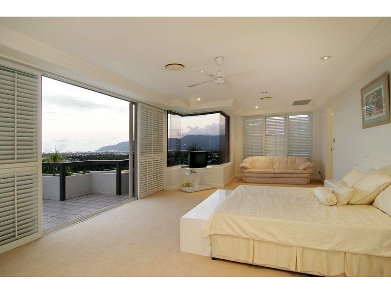 5  Grandview Cresent, Earlville QLD 4870