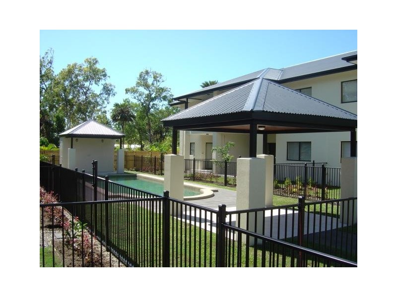 APT. 14 / 12 Oyster Court, Trinity Beach QLD 4879