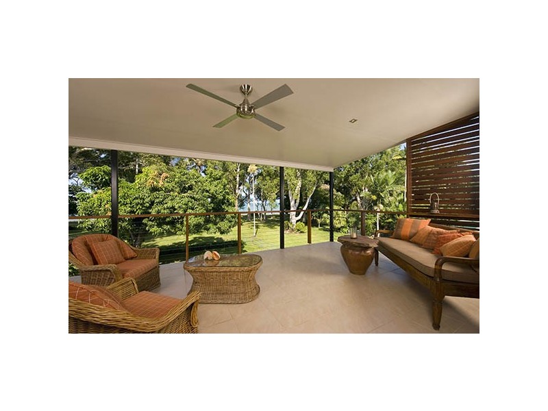 18  Evans Road, Cairns QLD 4870