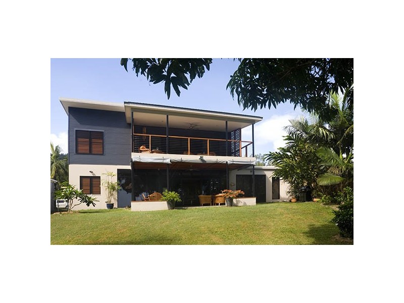 18  Evans Road, Cairns QLD 4870