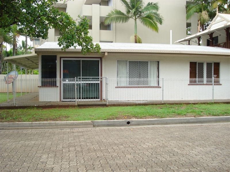 71  Williams Esplanade, Palm Cove QLD 4879