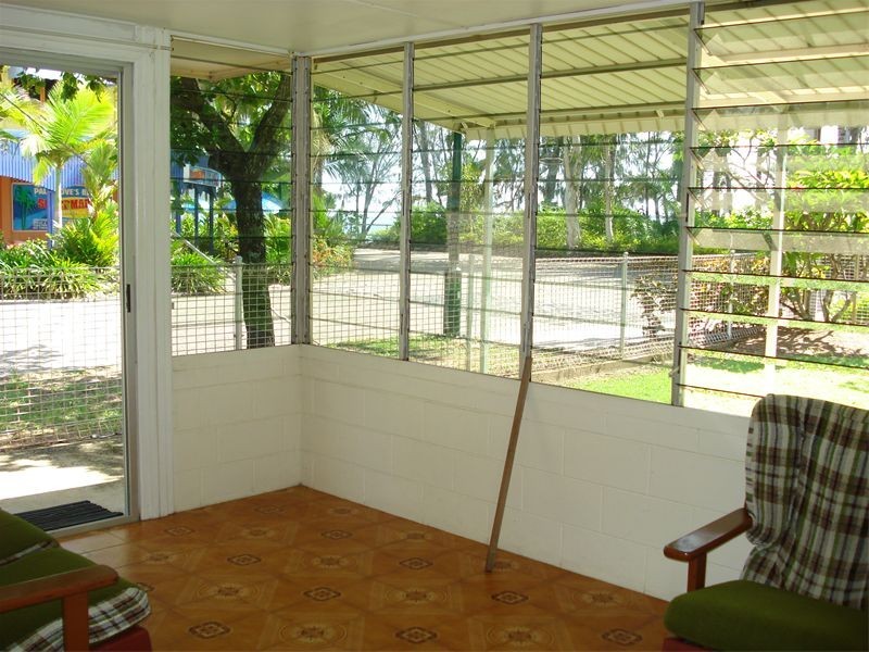 71  Williams Esplanade, Palm Cove QLD 4879