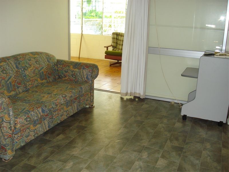 71  Williams Esplanade, Palm Cove QLD 4879