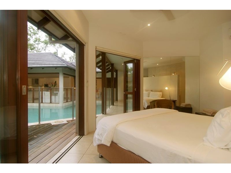 20  Barrier Street, Port Douglas QLD 4877