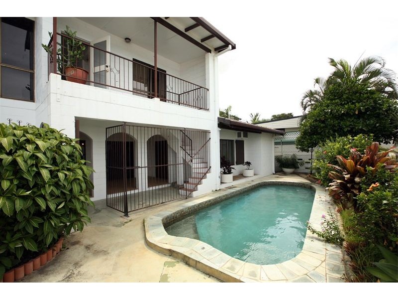 6  Orana Court, Castle Hill QLD 4810