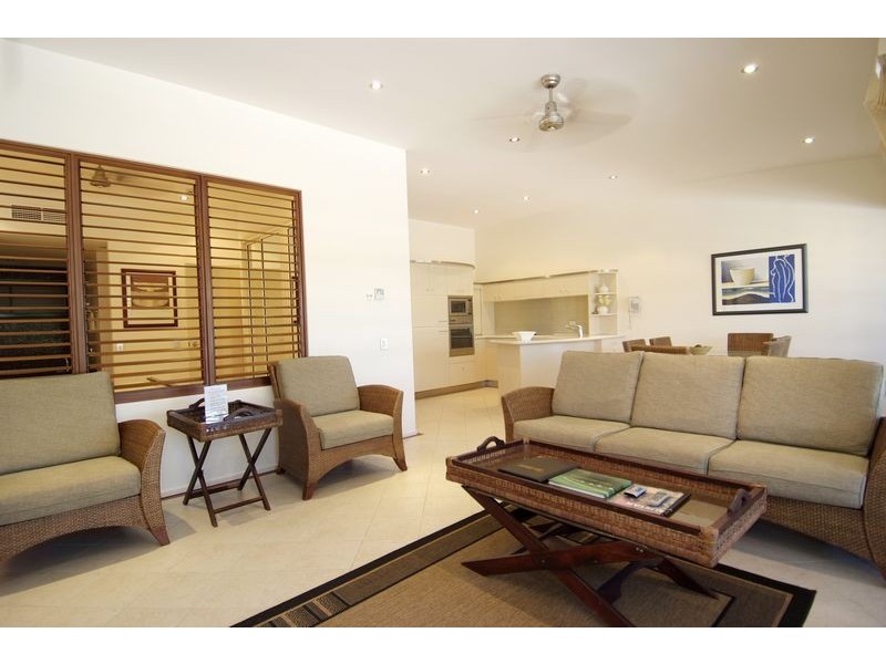 APT. 2 /    26 – 30 Macrossan Street, Port Douglas QLD 4877