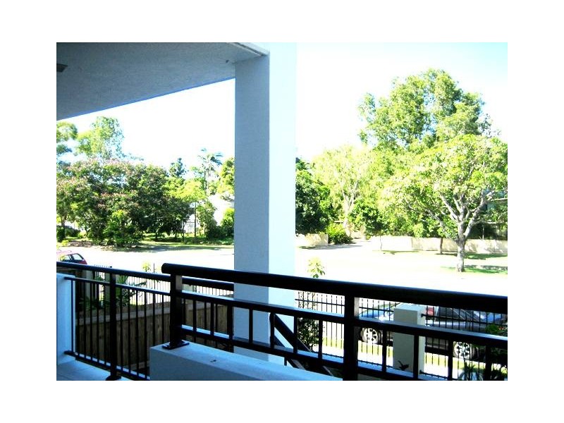 APT. 1 / 376 to 382 Severin Street, Cairns QLD 4870