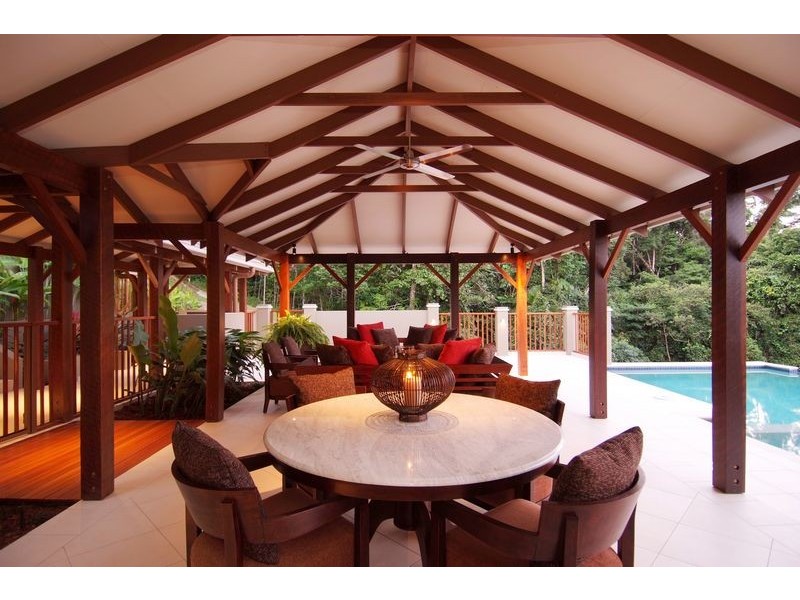 44  Gloucester Street, Cairns QLD 4870