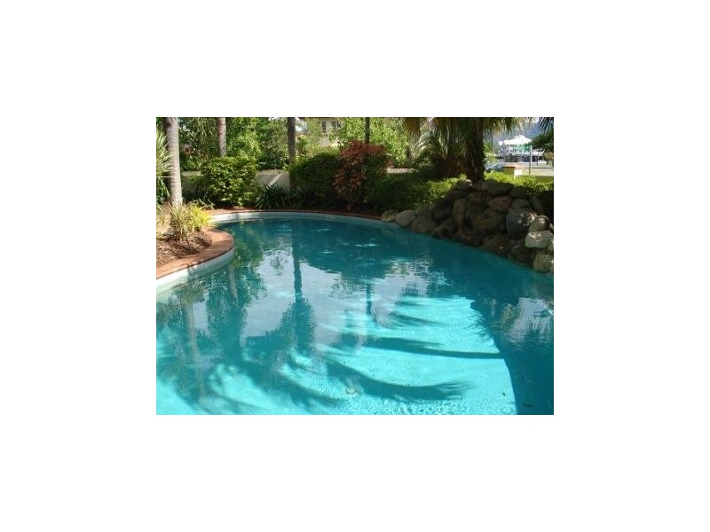 APT. 12 / 327  Lake Street, Cairns QLD 4870